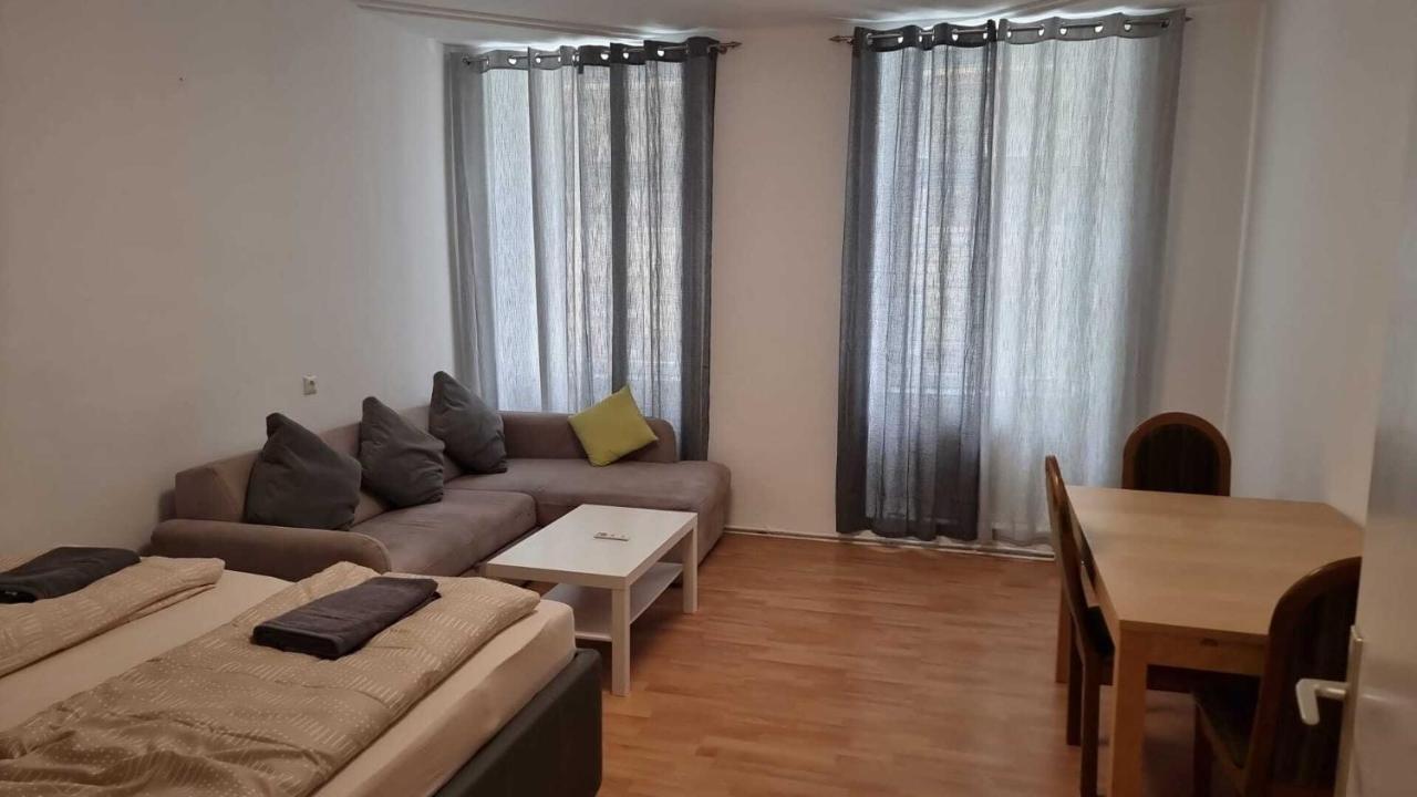 Premier Triple Room Mz Відень Екстер'єр фото